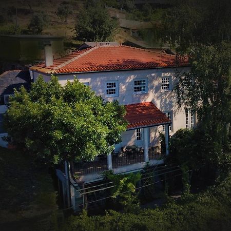 Bed and Breakfast Vila Nazare Castro Daire Exterior foto